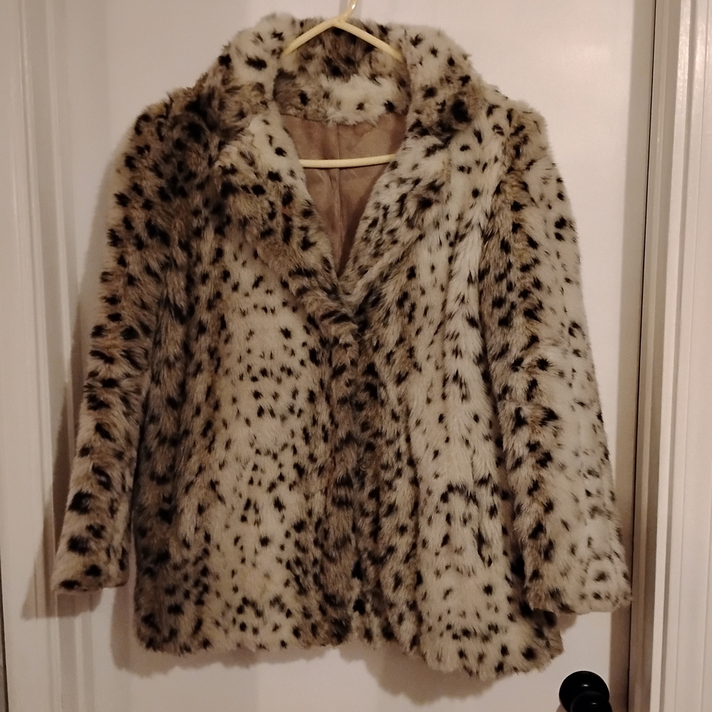 Vintage Chic Snow Leopard Print Teddy Jacket Faux Fur M